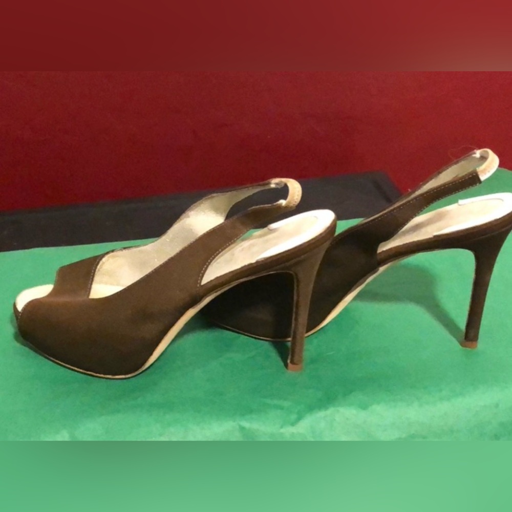 Rene Mancini brown satin heels